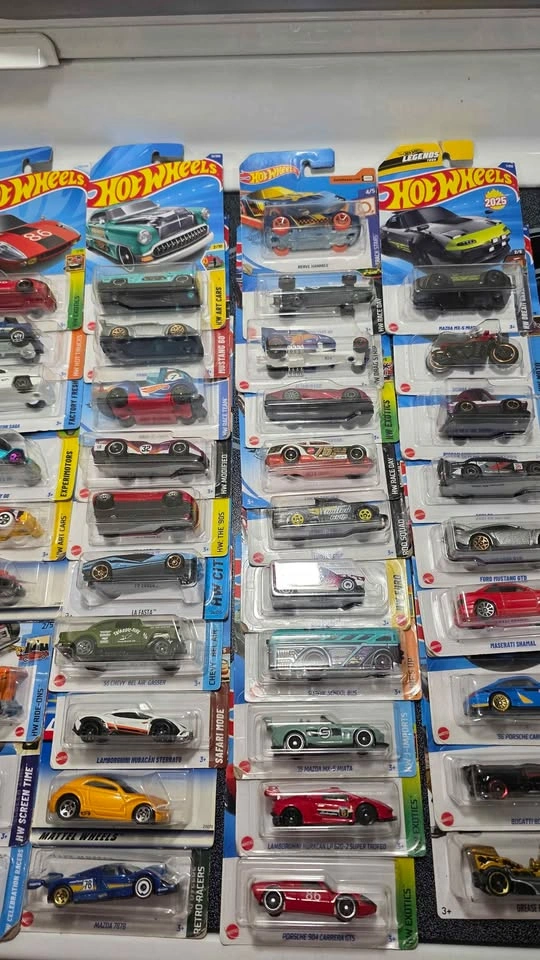 Hotwheels lot 1 - photo 3