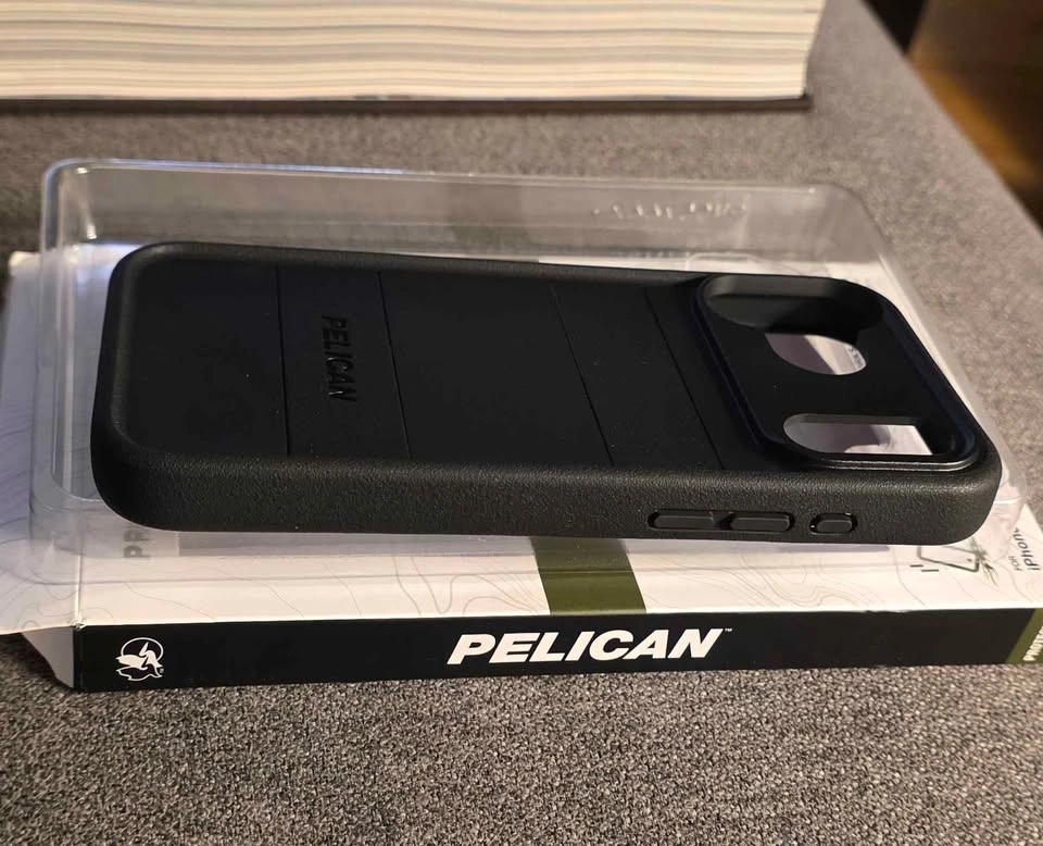 Pelican Protector iPhone 17 Pro Max Case - photo 5