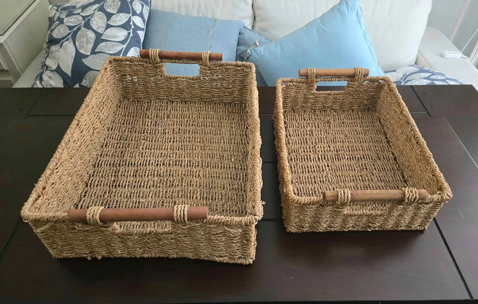 Set of 2 Woven Trays with Wooden Handles - photo 2
