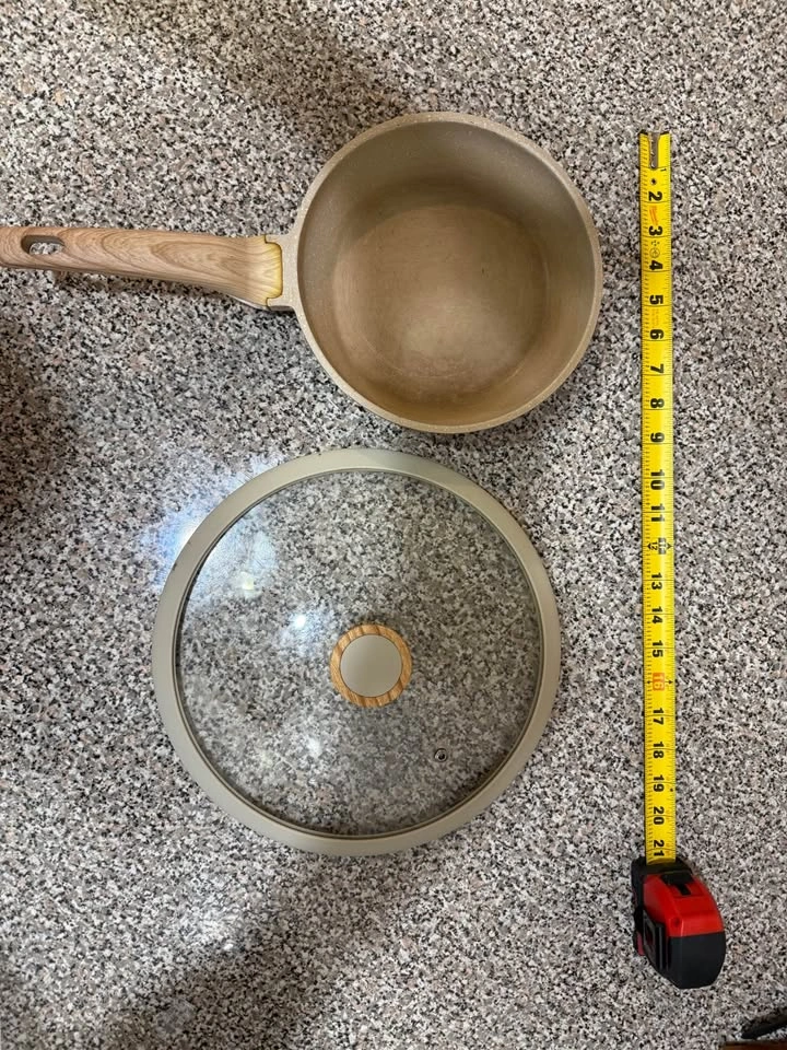 Free Pan and pan lid - photo 2