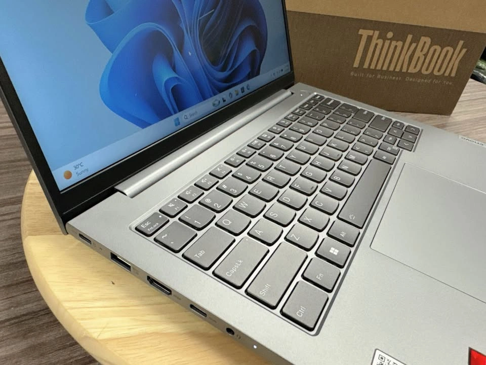 Lenovo ThinkBook 14 G6 - photo 5