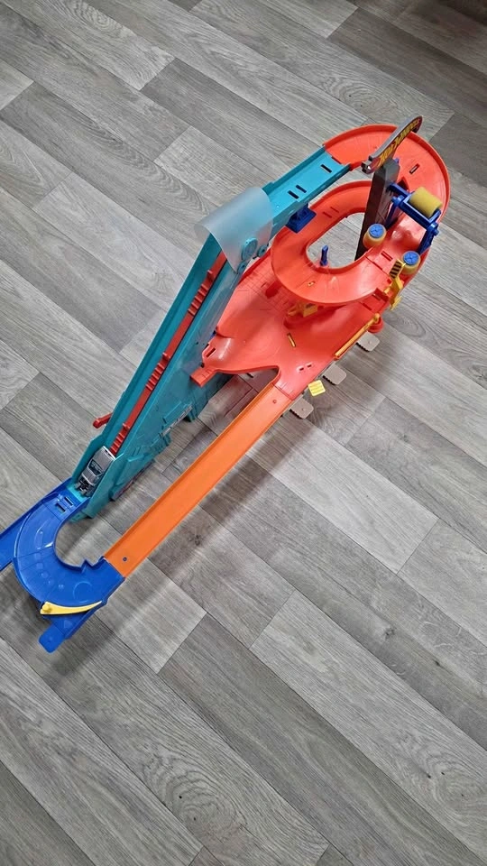 Hotwheels cars wash set