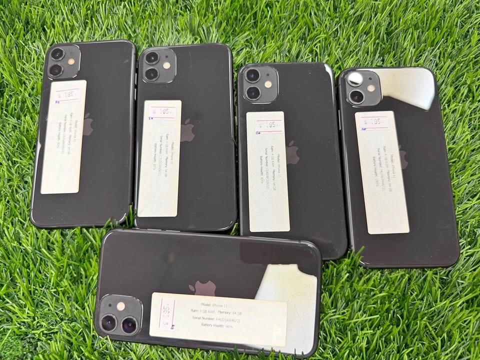 iPhone 11 (64GB, Unlocked, 80%~100%BH) AUTHENTIC