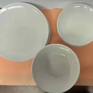 12-piece dinnerware set, excellent condition.
