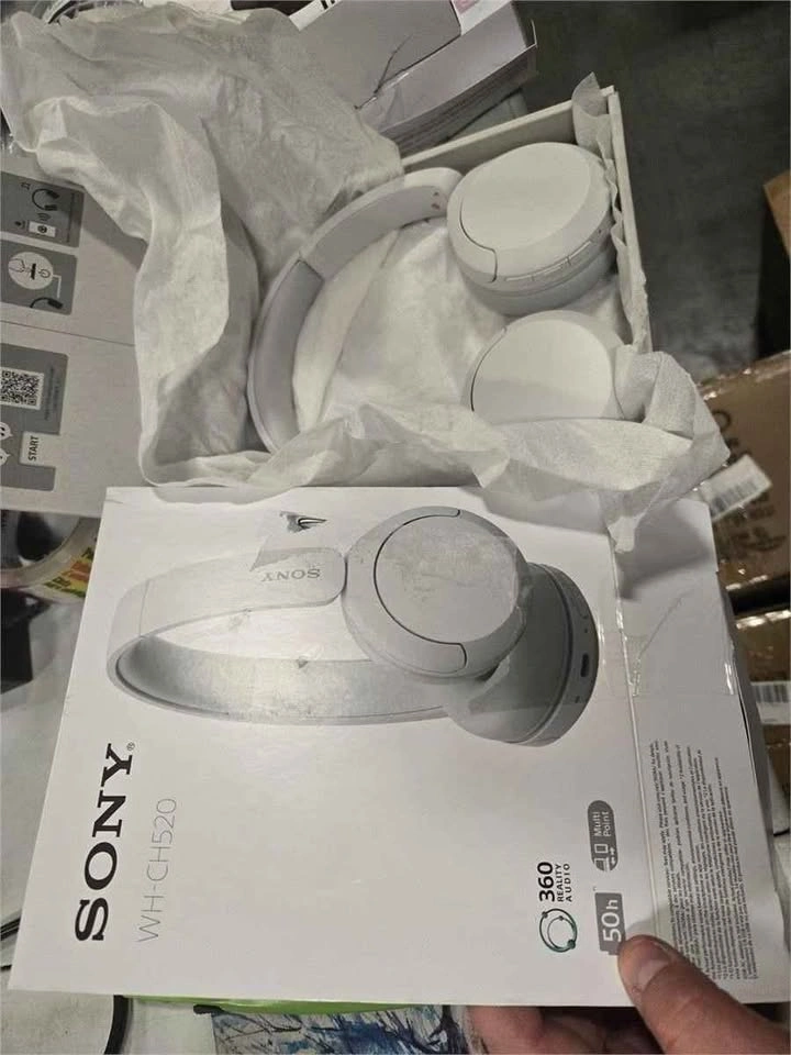 Sony Bluetooth Wireless Headphones w/Mic - photo 2