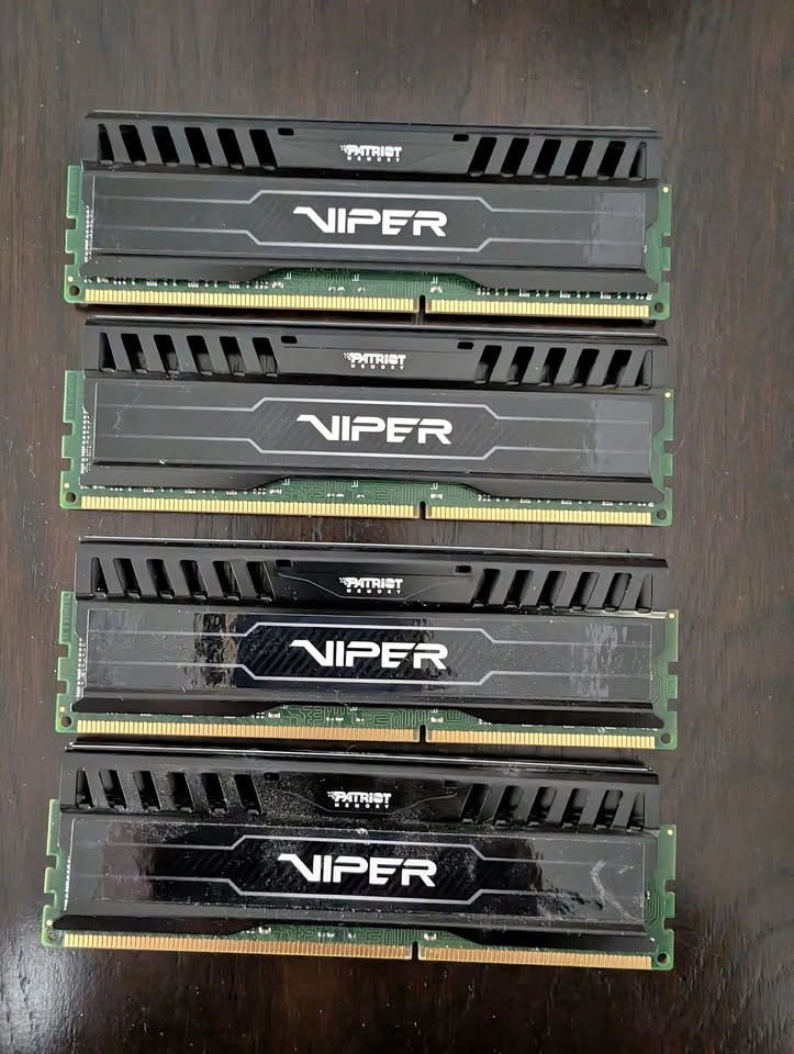 Patriot Memory Viper 3 32GB (4x8GB) DDR3 1866MHz RAM Kit
