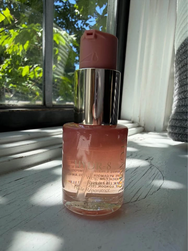 Vegamour HYDR-8 Weightless Repair Hair Oil - photo 3