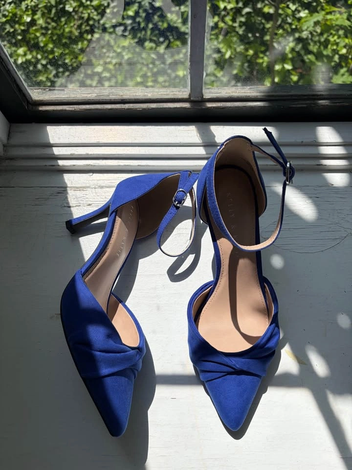 Size 8.5 Brand New Cobalt Heels - photo 4