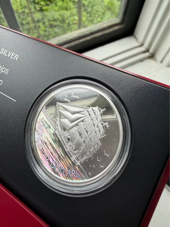 2005 Silver Hologram Tall Ship Coin - photo 5