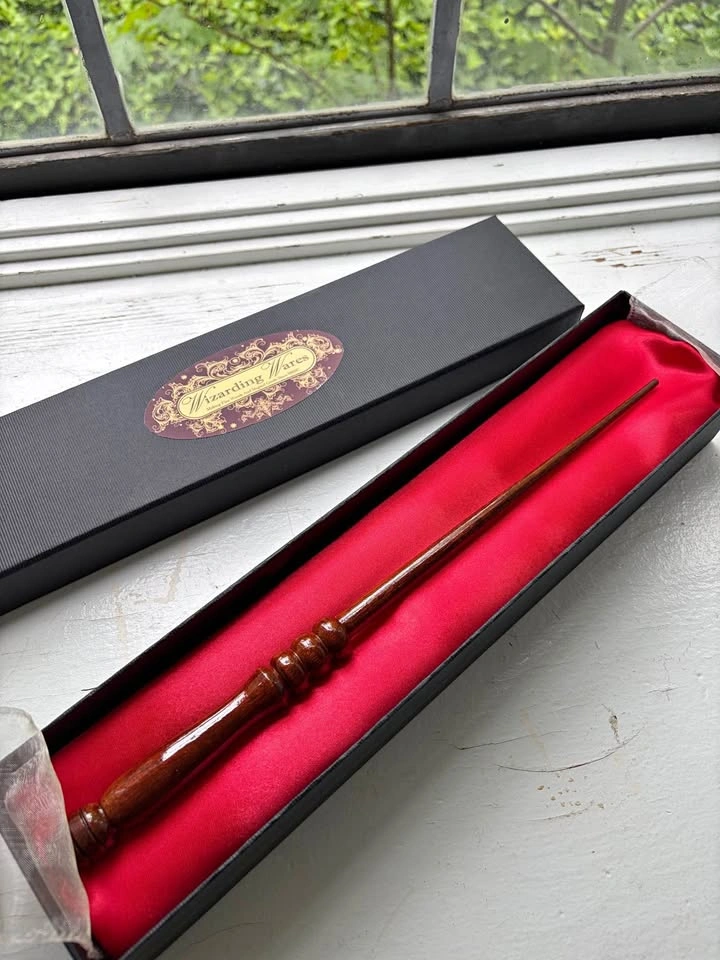 Wizarding Wares Harry Potter Wand