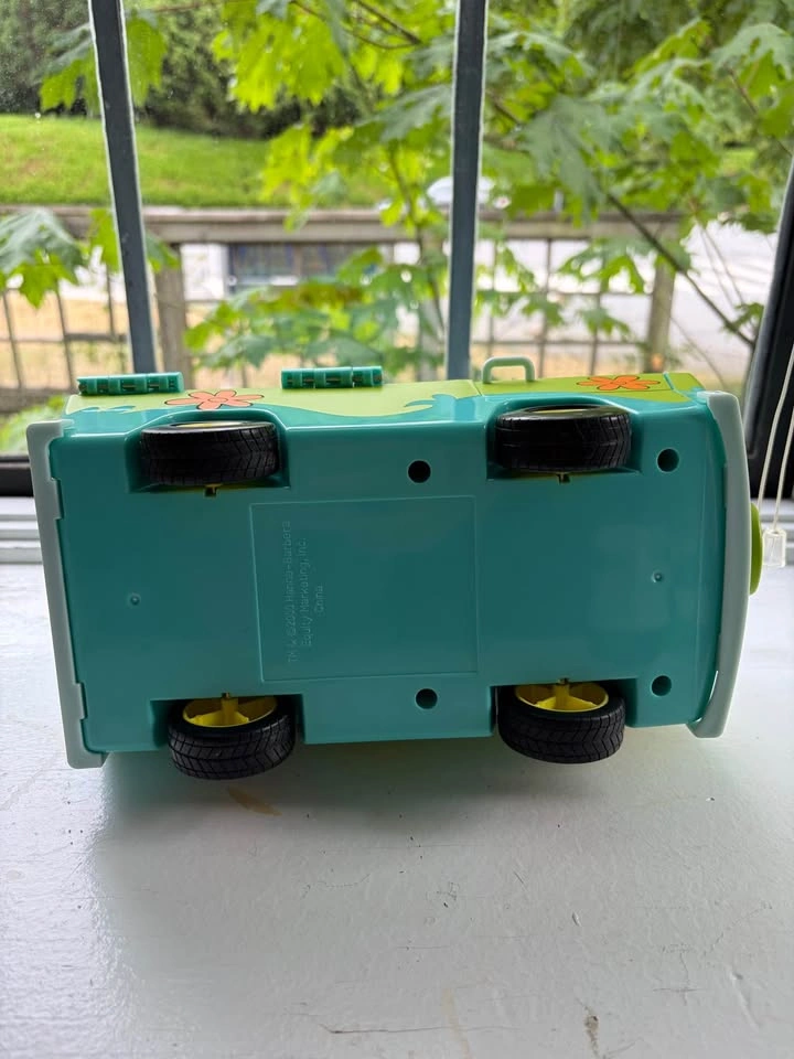 Vintage Mystery Machine - photo 3