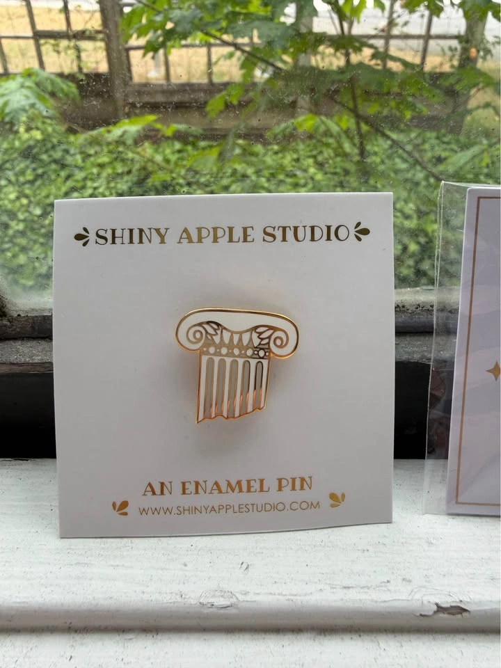 Classics and Cat Pins - photo 2