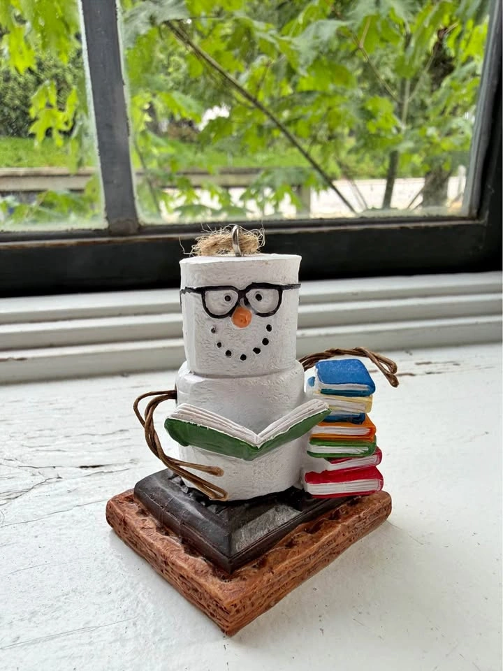 S’mores Bookish Ornament