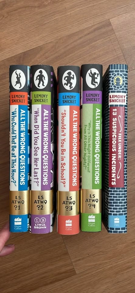 5 Book Set — Lemony Snicket All The Wrong Questions Series - photo 5