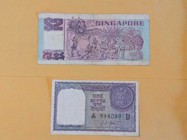 Singapore & India Banknote Pair, 1950s Vintage & Replaced - photo 2
