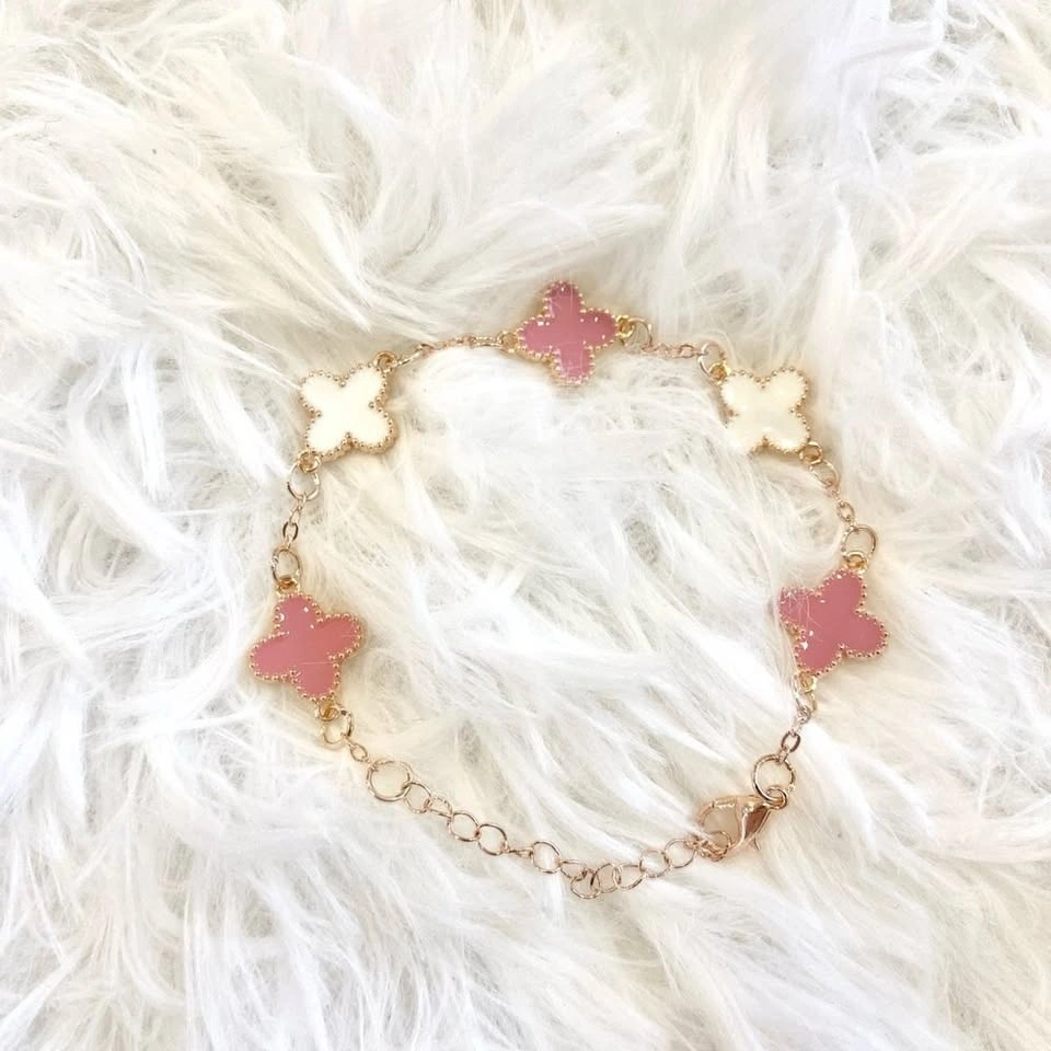 Pink & White Clover Bracelet - photo 3