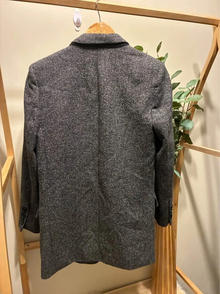 Zara Woman’s Tweed Blazer size Med - photo 4