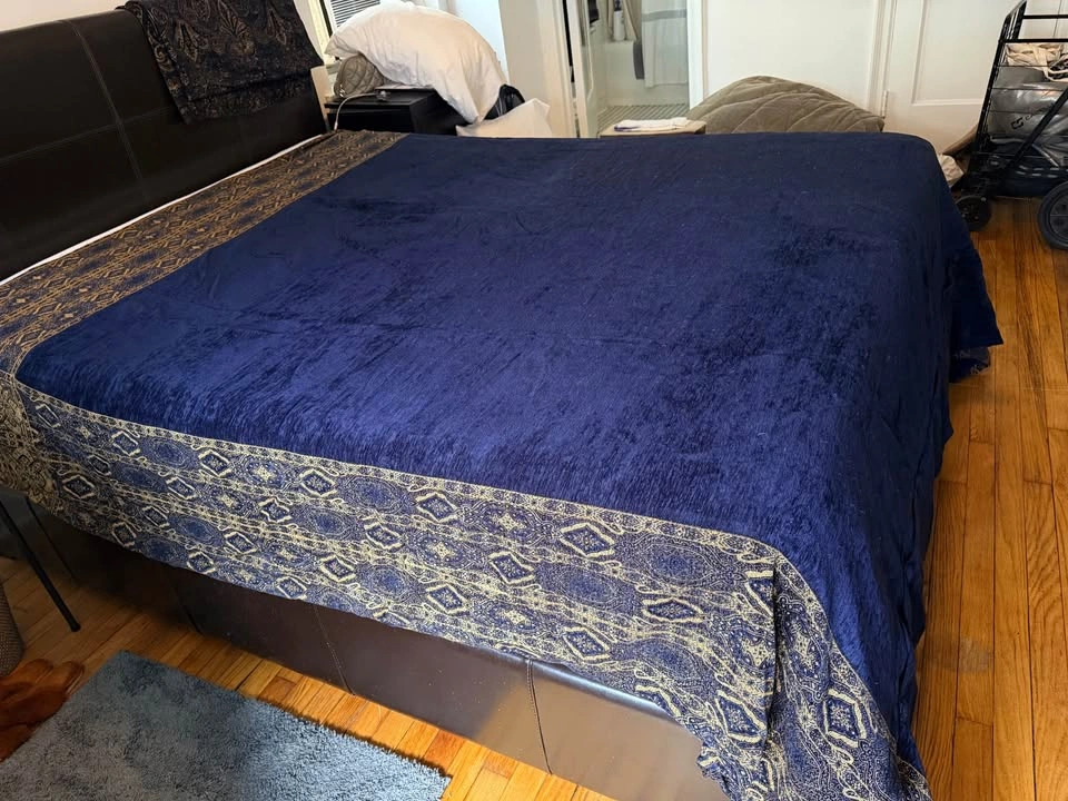 Custom Made Blue Velvet Queen Duvet Cover with Gold Border - photo 3