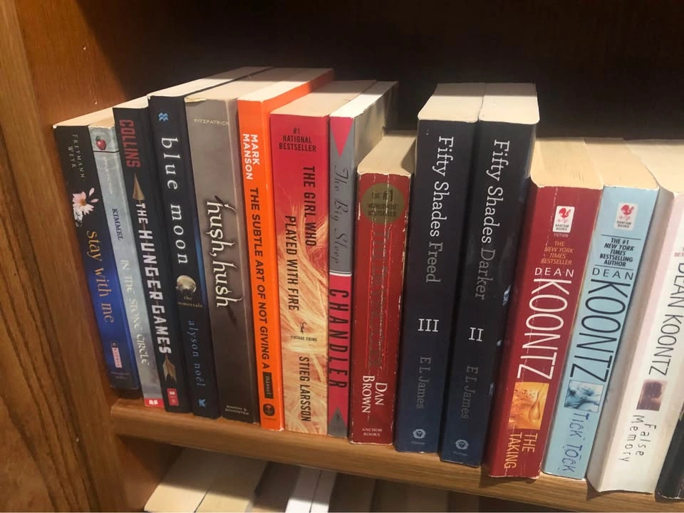 Lots of books to rehome! - photo 3