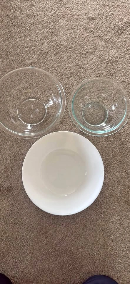 Two Pyrex bowls and one IKEA bowl