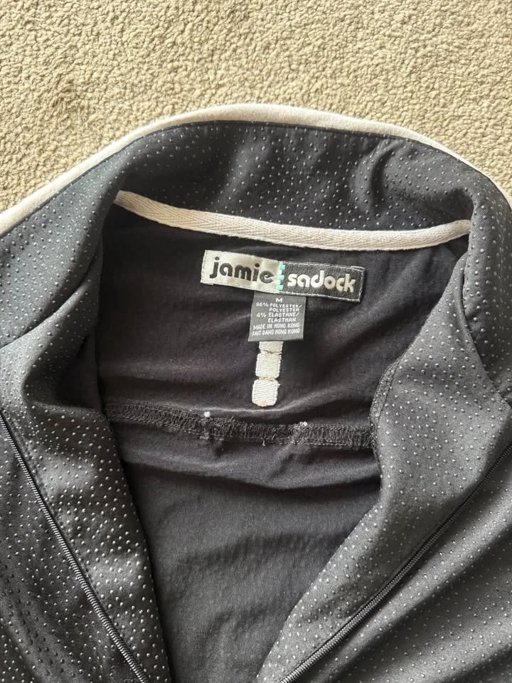 Golf shorts and top - photo 3