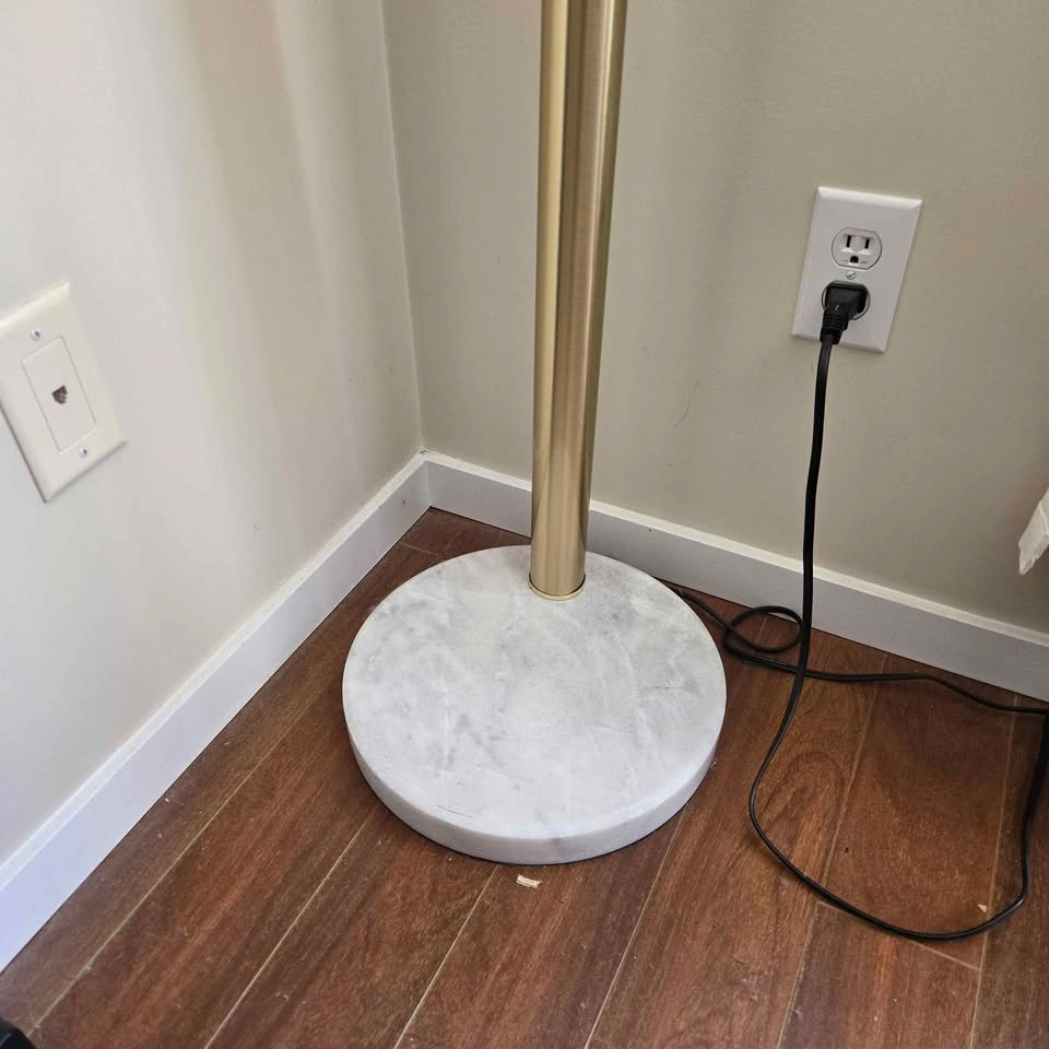 Beautiful floor lamp - photo 2