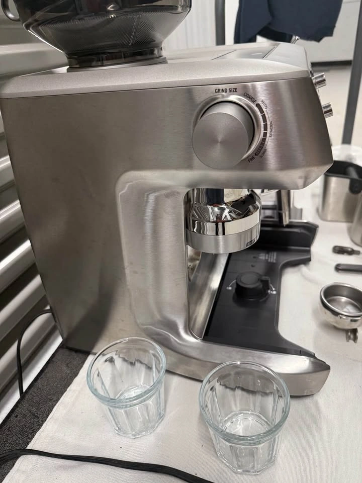 Breville Oracle Espresso Machine, Brushed Stainless Steel - photo 4