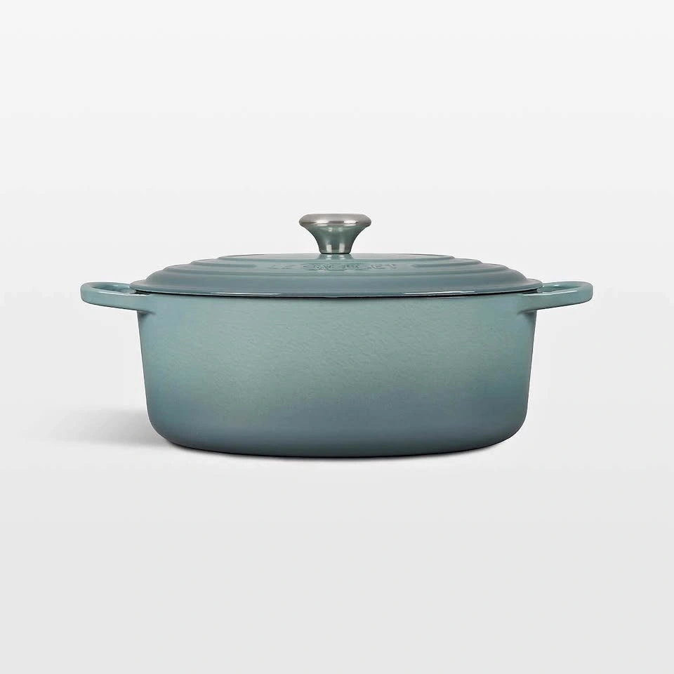 Le Creuset Oval Dutch Oven 8Qt.