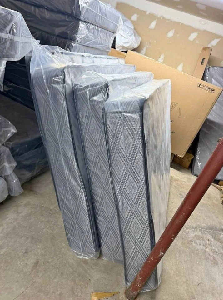 HUGE MATTRESS SALE - photo 2