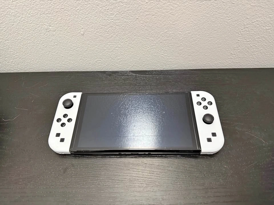 Nintendo Switch OLED Model with White Joy-Cons