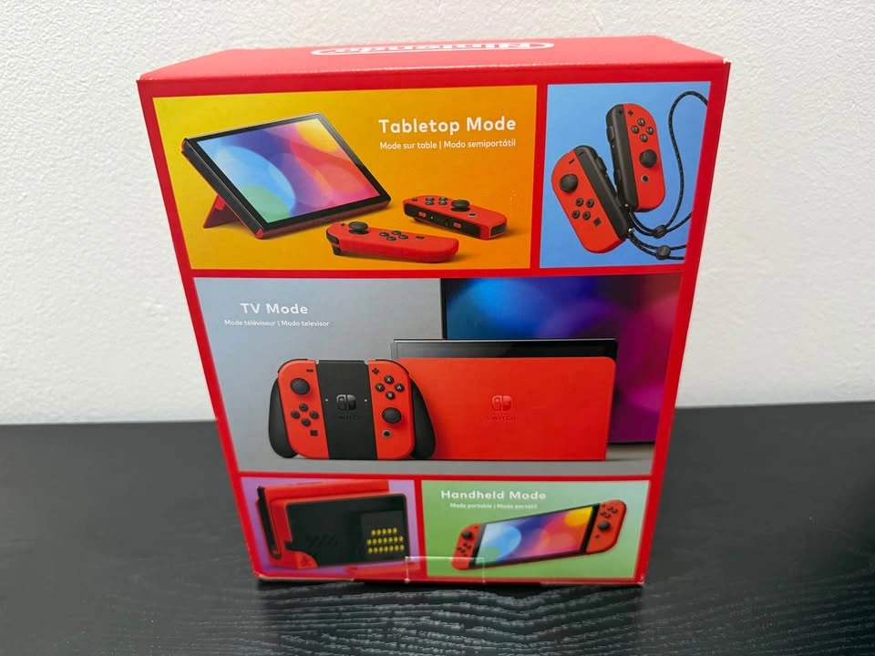 OLED Nintendo Switch - Limited Edition - Mario Red - photo 2