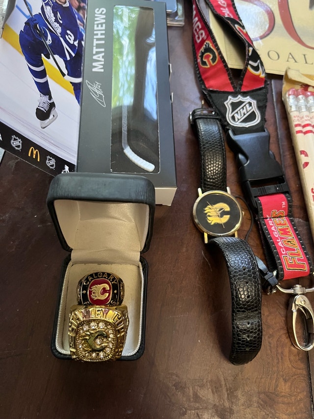 Calgary Flames Collectibles - Must Go, All Offers Accepted - photo 4
