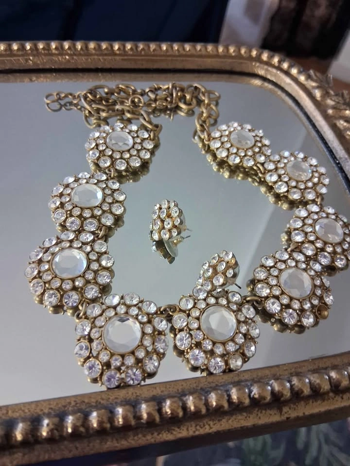 Curated Jewelry Bundle: Coastal Charms to Modern Sparkle - photo 2