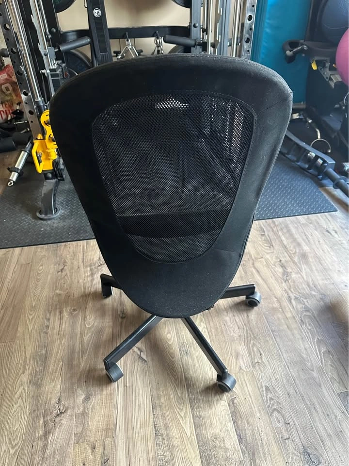 Black Mesh Back Armless Office Chair - photo 2