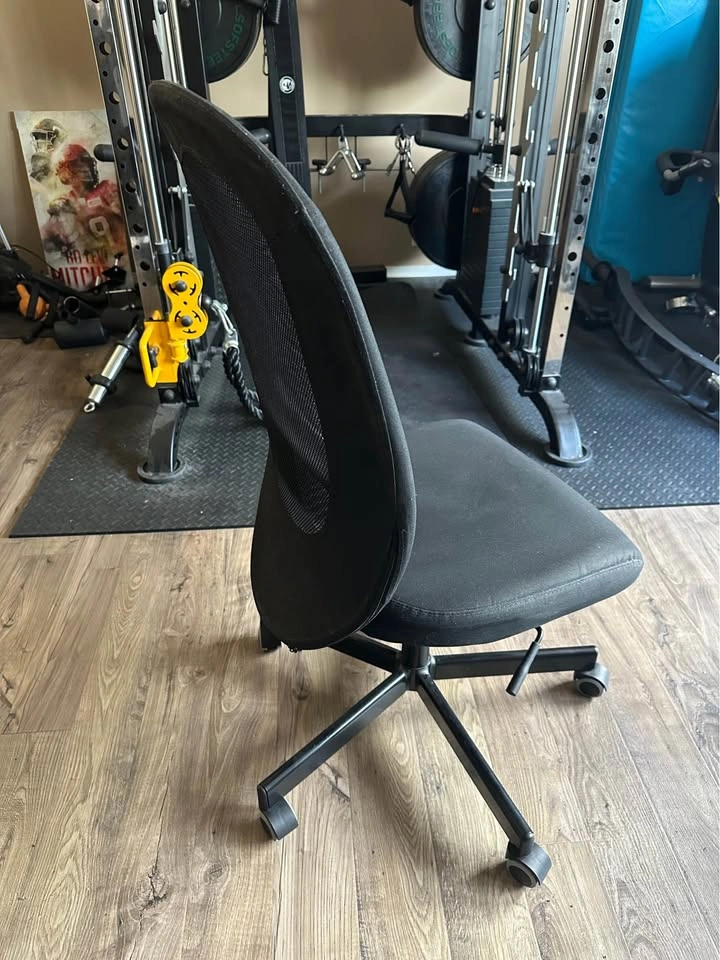 Black Mesh Back Armless Office Chair - photo 3