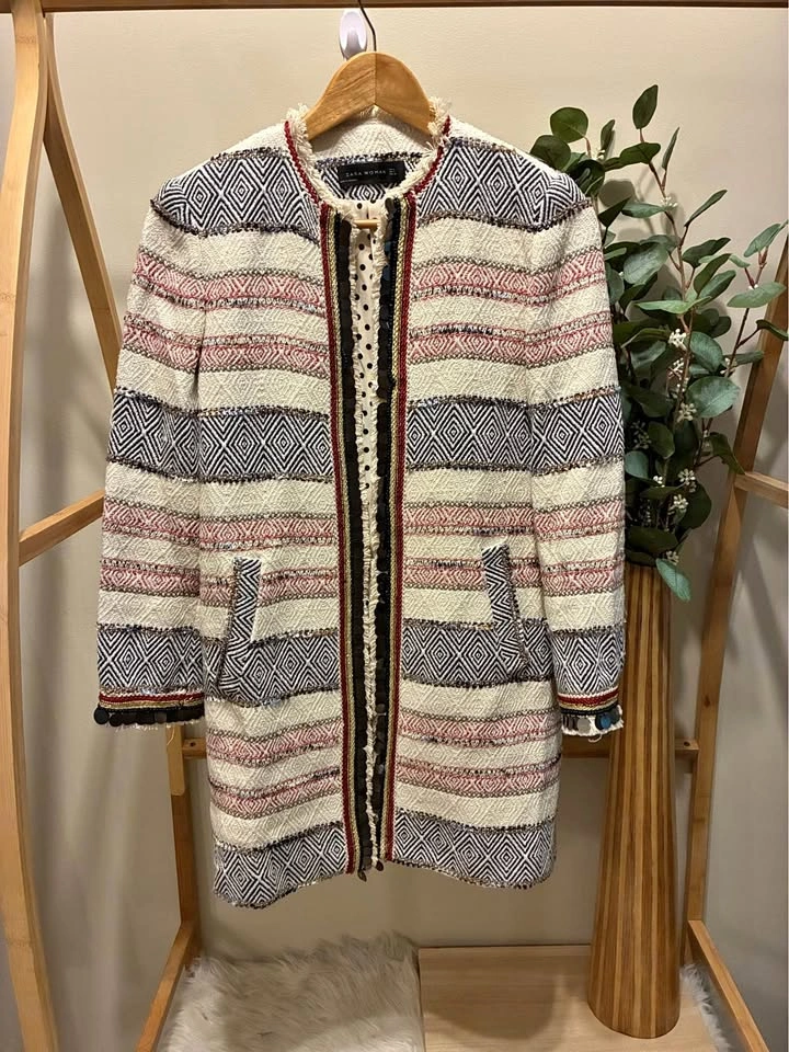 Zara Cream Textured Jacket size SM