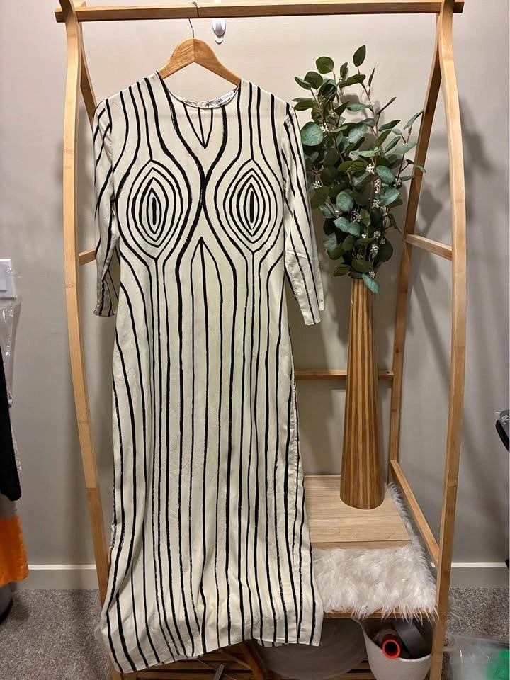 Zara Limited Edition Maxi Dress size Med