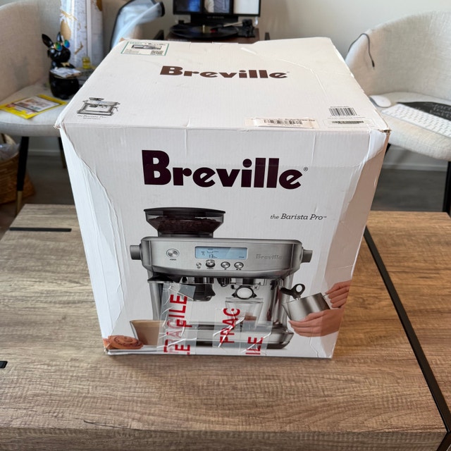 Breville - The Barista Pro - Coffee and Espresso Machine - photo 2