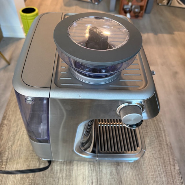 Breville - The Barista Pro - Coffee and Espresso Machine - photo 5