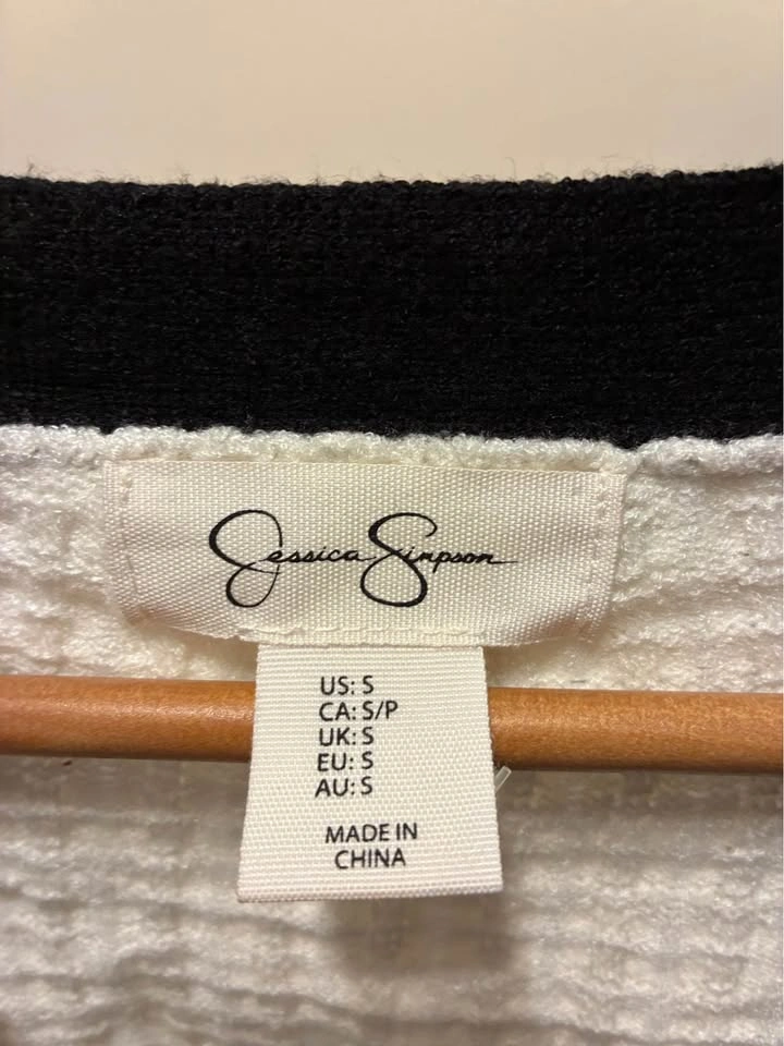 Jessica Simpson Cream Cardigan with Black Bow Detail size SM - photo 2