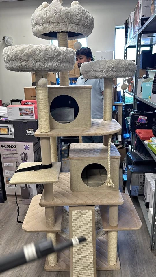 Cat tree