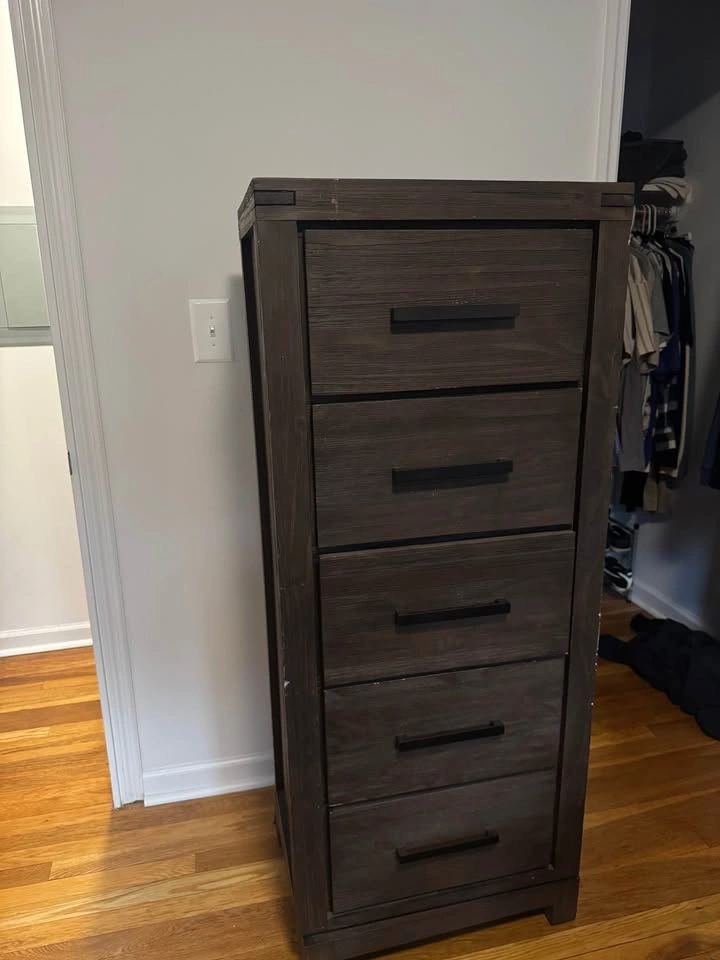 Full size bedroom set (5 piece) - photo 5