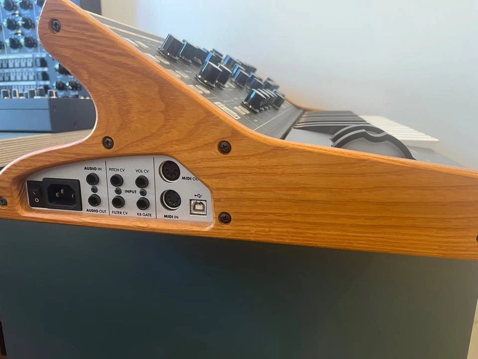 Moog Subsequent 25 Synthesizer LNIB - Trades Considered - photo 3