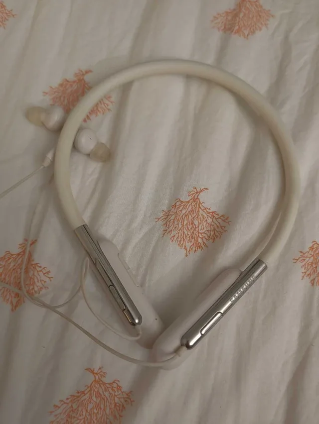 Samsung Level U Wireless Headphones