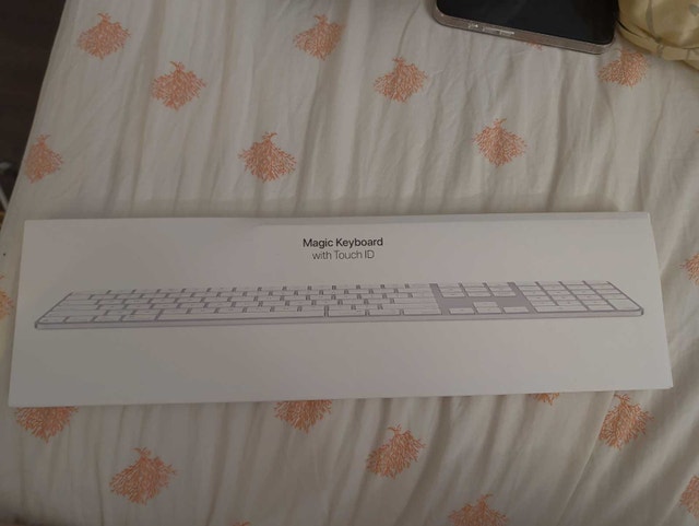 Apple Magic Keyboard with Touch ID