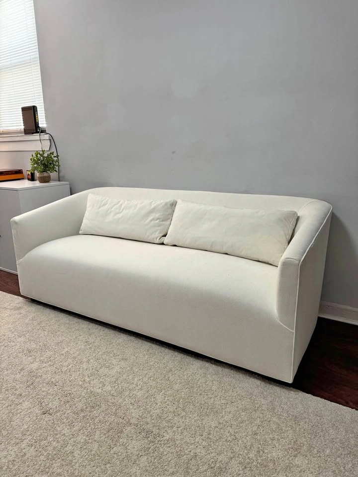 Restoration Hardware 1950s Italian Shelter Arm Sofa – White Upho