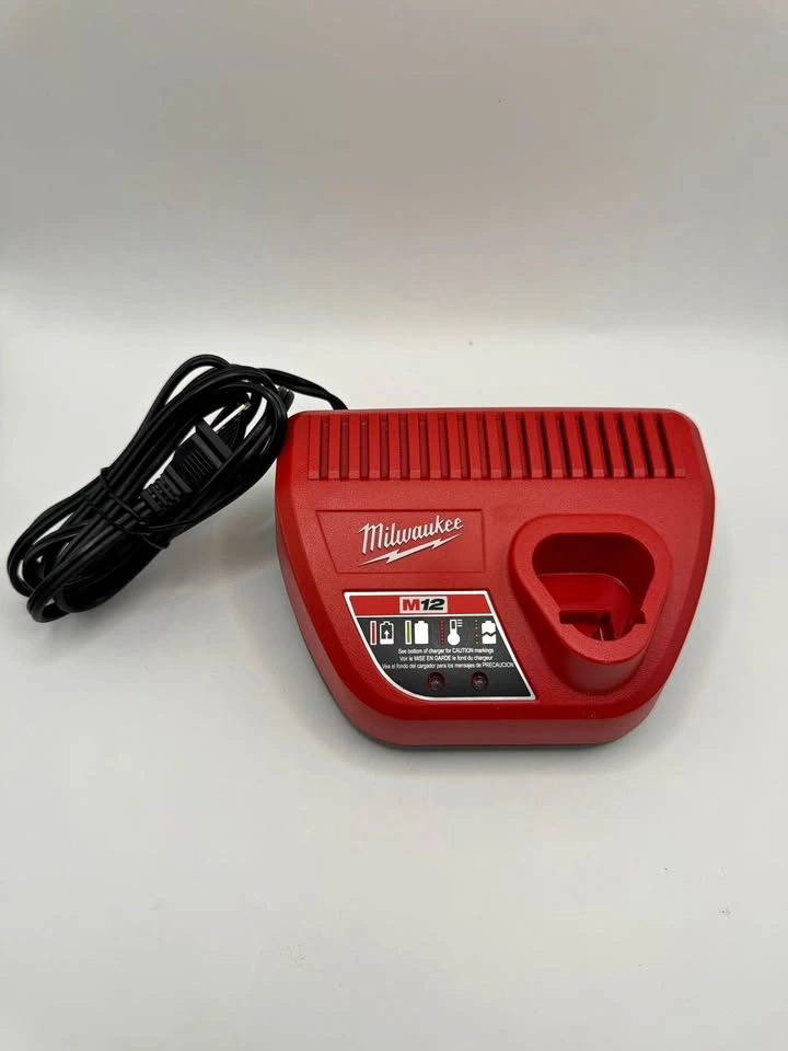 Milwaukee M12 12-Volt Lithium-Ion Battery Charger