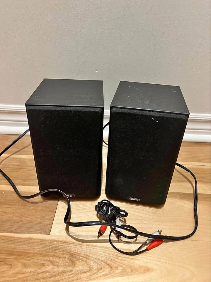 Edifier R980T Multimedia Speakers