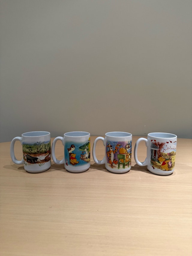 Disney Winnie the Pooh Ceramic Mug Set of 4