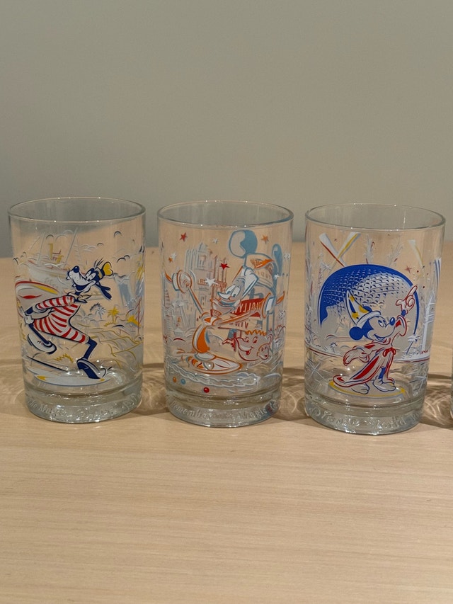Disney Remember the Magic 25th Anniversary Glass Set of 7 - photo 3